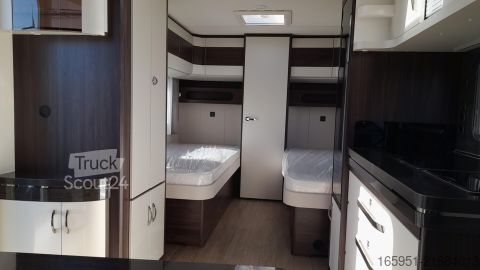 Karavāna Hobby Prestige 560 WLU