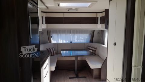 Karavāna Hobby Prestige 560 WLU