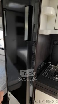 Karavāna Hobby Prestige 560 WLU