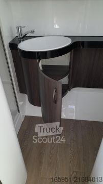 Karavāna Hobby Prestige 560 WLU