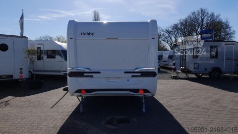 Karavāna Hobby Prestige 560 FC