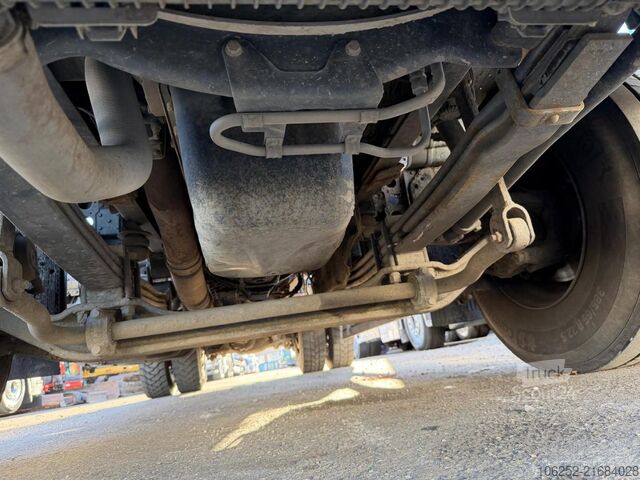 Volquete con grúa MAN TGA 18.320 4X2 TIPPER EURO 4 + CRANE PALFINGER ...