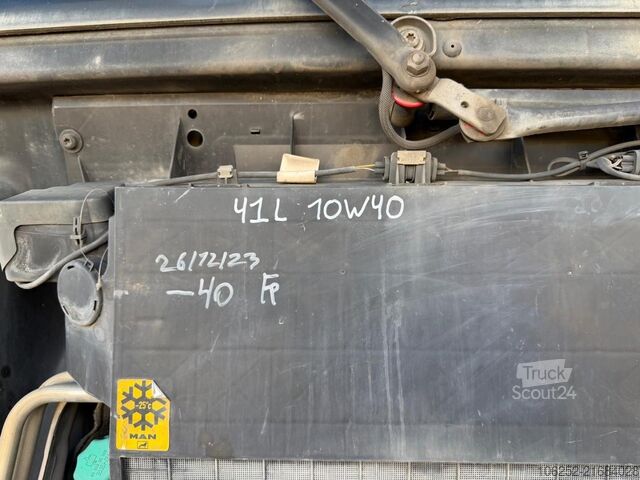 Volquete con grúa MAN TGA 18.320 4X2 TIPPER EURO 4 + CRANE PALFINGER ...