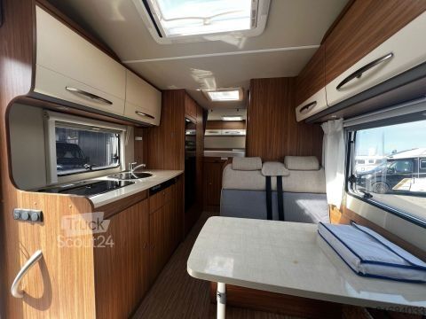 Caravane/camping-car Carado A 464