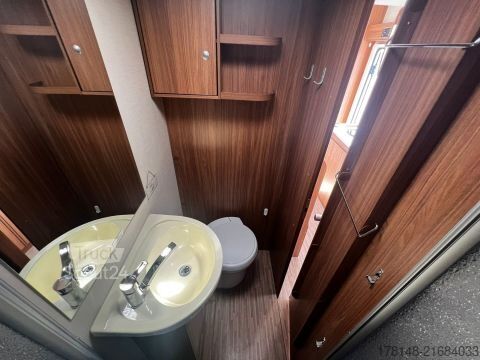 Caravane/camping-car Carado A 464