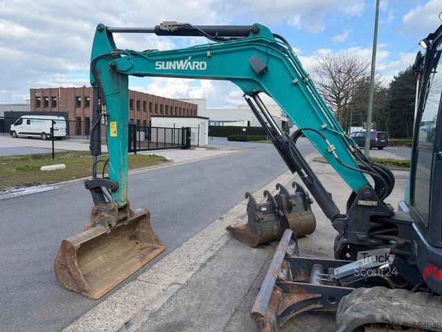 Miniekskavators Sunward SWE 60 UF KUBOTA ENGINE - 6 TONS - 2022 - 793H ...