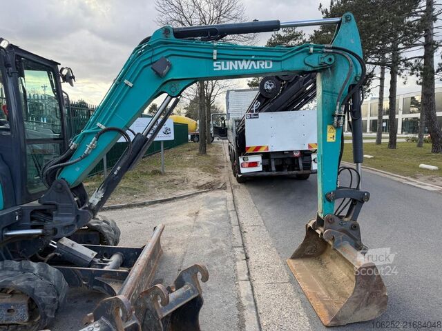 Miniekskavators Sunward SWE 60 UF KUBOTA ENGINE - 6 TONS - 2022 - 793H ...