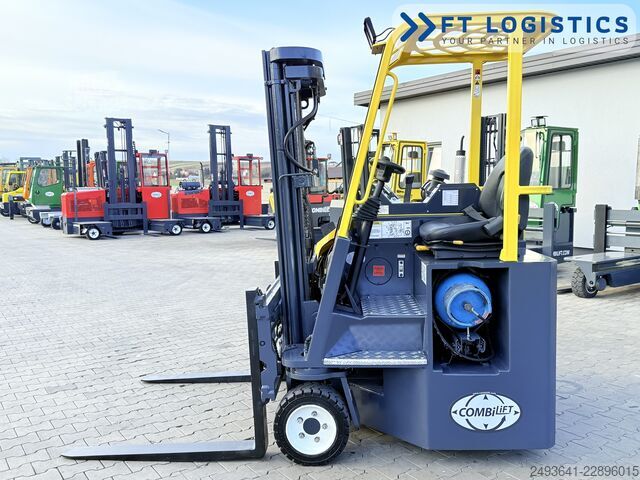četruvirzienu iekrāvējs Combilift CB3000 GAS TRIPLEX 4900 FREE-LIFT