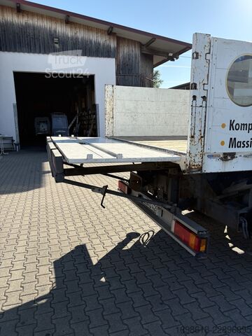 Gru montata su autocarro DAF CF 360