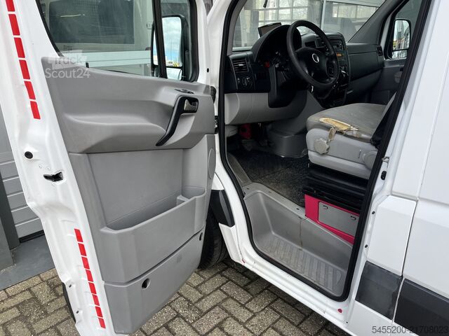 Magastetős kombi Volkswagen Crafter 35 2.5 TDI L2H2 Werkplaats inrichting K...