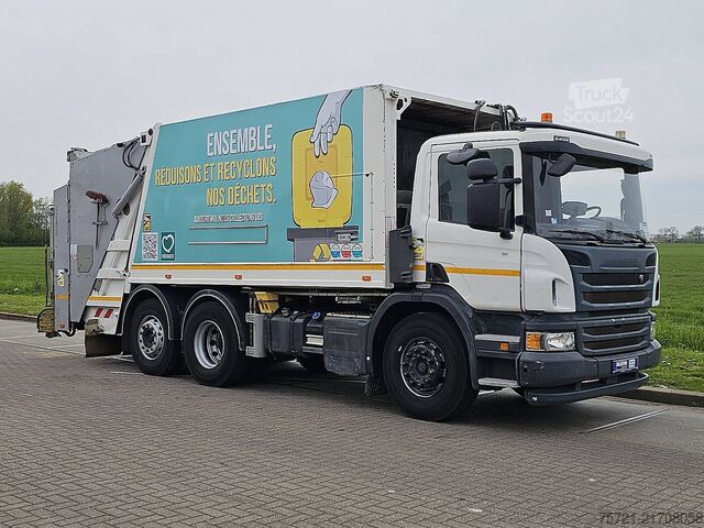 Véhicule de collecte des déchets SCANIA P280 FAUN,6x2*4