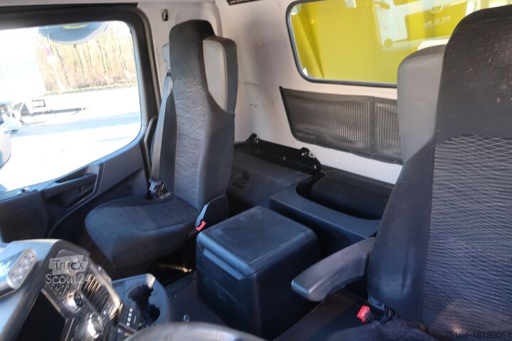 Camion à benne basculante Mercedes-Benz 3251 K 8x4 Wechselsystem
