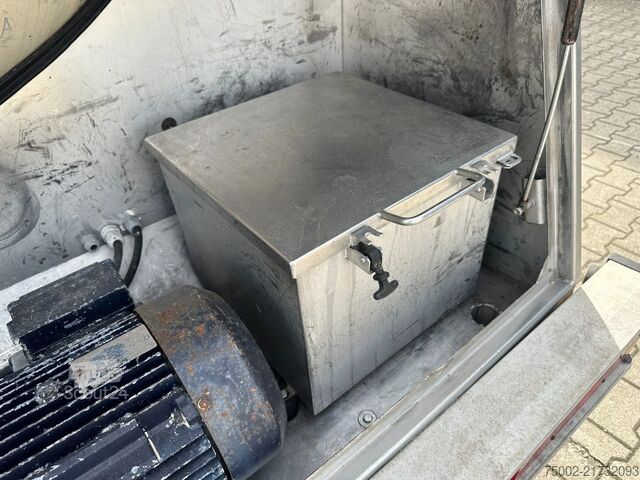 Cysterna z żywnością Feldbinder LEBENSMITTEL / LEVENSMIDDELEN / FOOD / 33.500L ...