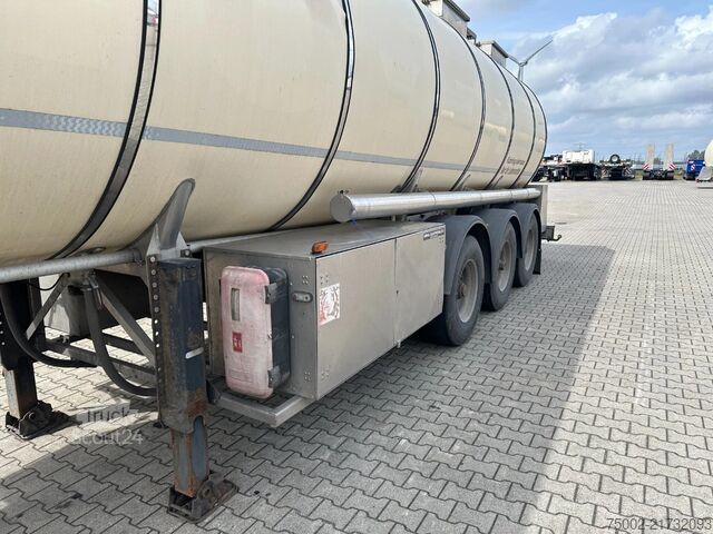 Cisterna s hrano Feldbinder LEBENSMITTEL / LEVENSMIDDELEN / FOOD / 33.500L ...
