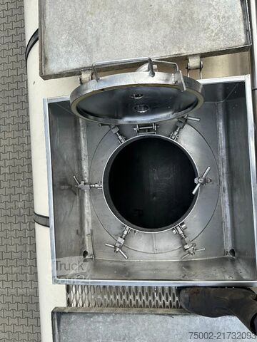 Cisterna s hrano Feldbinder LEBENSMITTEL / LEVENSMIDDELEN / FOOD / 33.500L ...