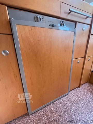 Alkovu-matkailuauto ROBEL-MOBIL VW BASIS | Standhzg. | Hecksitzgruppe | Luftfed.