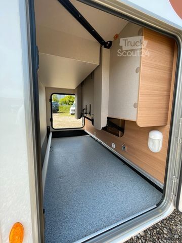 Pusiau integruotas kemperis BÜRSTNER Gallery Harmony T 649 *Solar*4,4T Maxi*Automatik