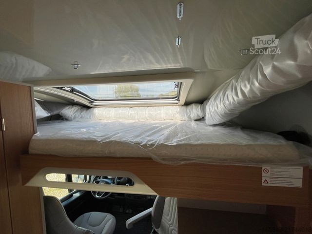 Pusiau integruotas kemperis BÜRSTNER Gallery Harmony T 649 *Solar*4,4T Maxi*Automatik