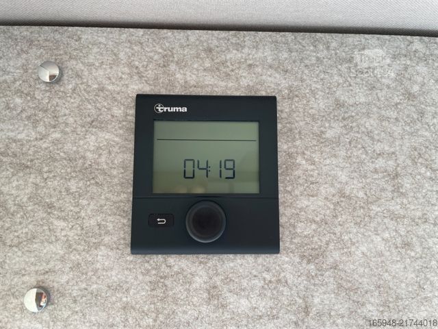 Pusiau integruotas kemperis BÜRSTNER Gallery Harmony T 649 *Solar*4,4T Maxi*Automatik