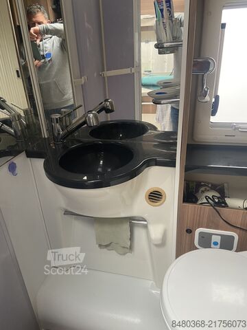 Félig integrált lakóautó FIAT Ducato Chausson Welcom 617