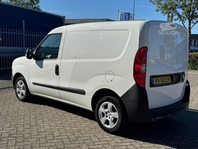 Karavan z visoko streho Opel Combo 1.3 CDTi ecoflex edition