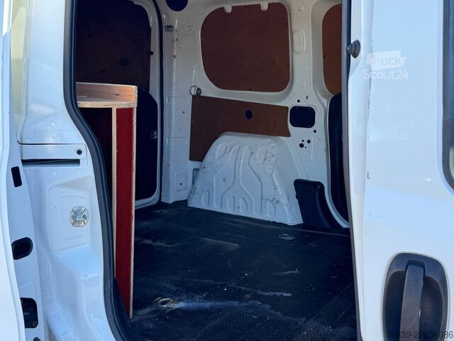 Karavan z visoko streho Opel Combo 1.3 CDTi ecoflex edition