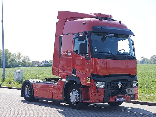 Standard-SZM RENAULT T 520