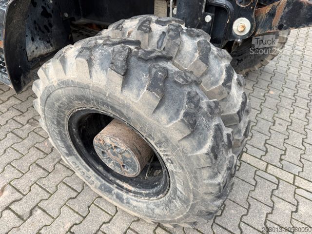 Excavator pe roți CATERPILLAR M318D Mobilbagger *9.235 h *Schnellw. *Greifer