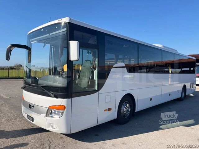 Távolsági busz Setra S416