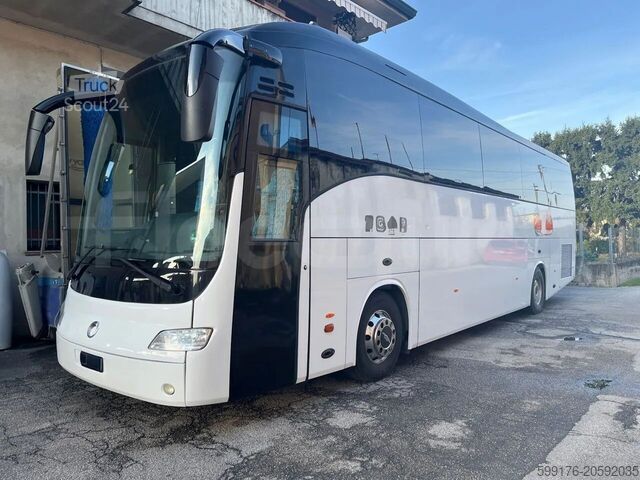 Túraautó Irisbus New Domino