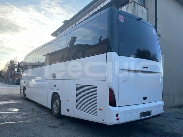 Touring car Irisbus New Domino