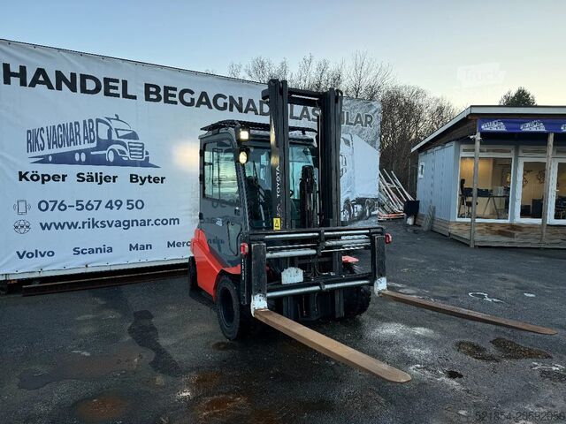 Stivuitor Toyota 8FBMT45 Electric, 3.600h, 2015