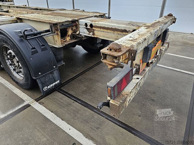 Konteinerių vežimas KRONE SD