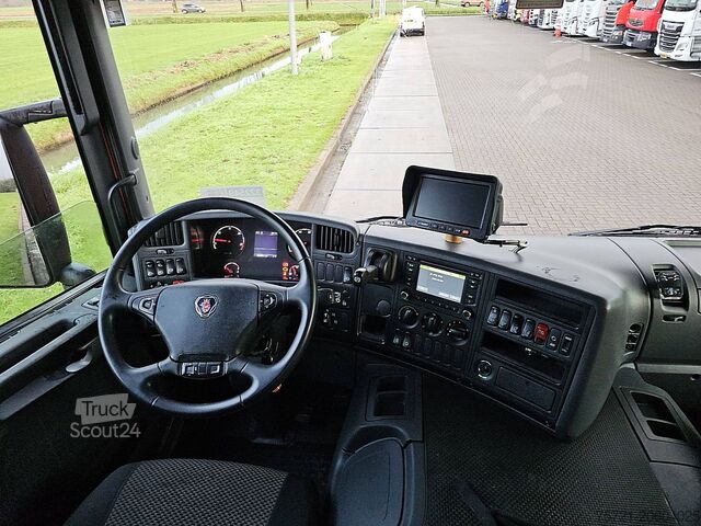 Platforma de încărcare SCANIA P410 PK18002-4 hydr