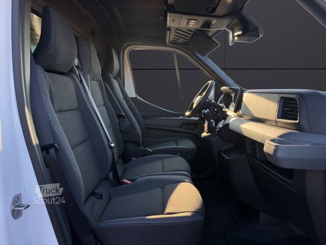 Camion bâché RENAULT Master 2x Schiebeplane Luftfederung AHK