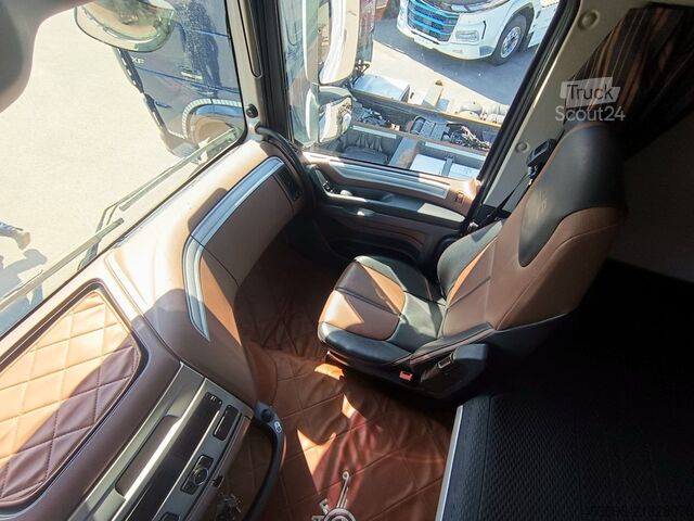 Tractor Daf XF 530 FT