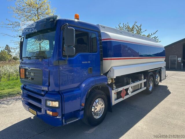 Camião-cisterna MAN TGS 26.390 / LAG TANK / 4 COMP. / 25m3 / 6x2 / ...