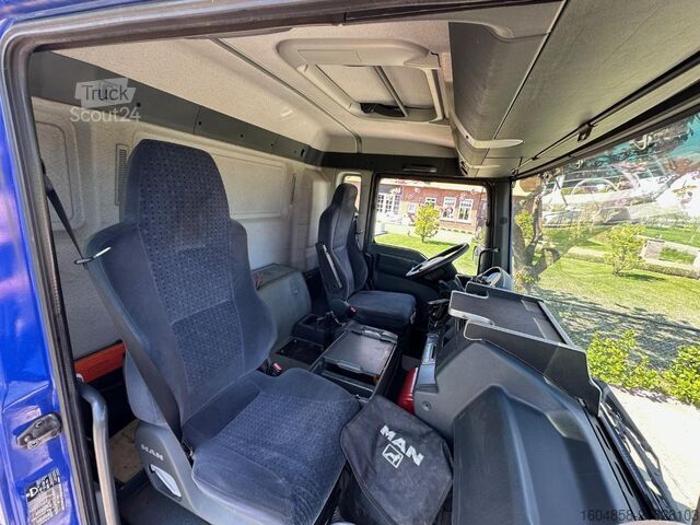 Säiliöauto MAN TGS 26.390 / LAG TANK / 4 COMP. / 25m3 / 6x2 / ...