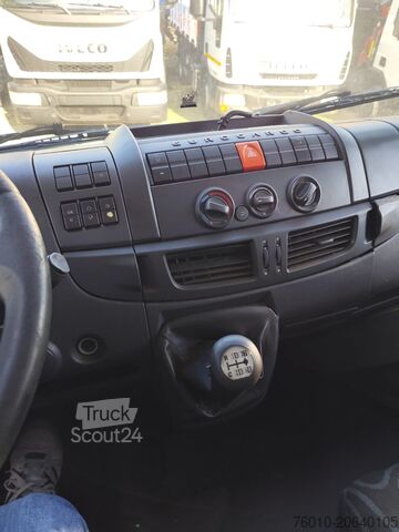 тристранен самосвал Iveco EuroCargo 120E28