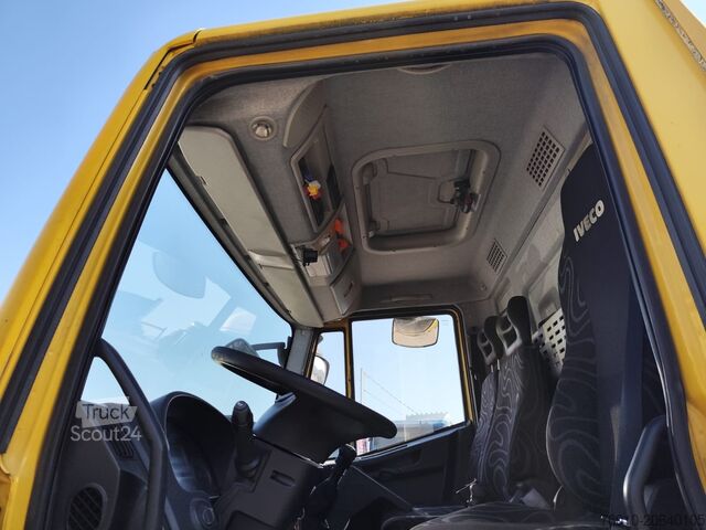 тристранен самосвал Iveco EuroCargo 120E28