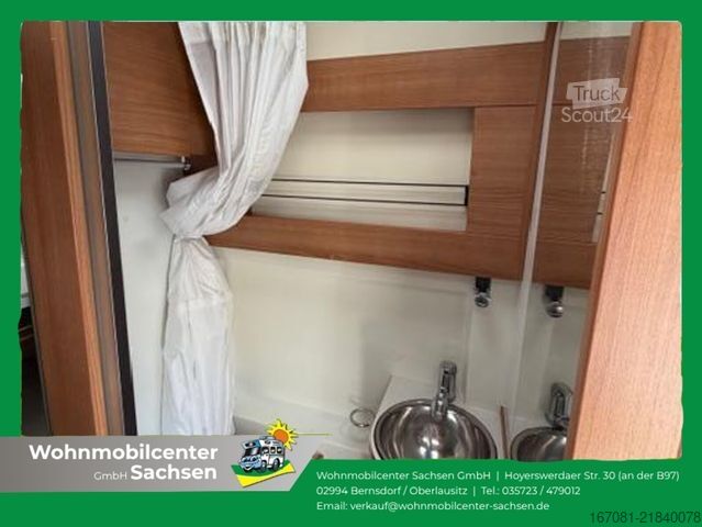 Kastenwagen Wohnmobil / Campervan DREAMER Select Family Van
