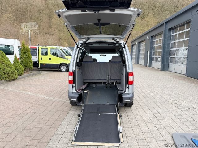 Ван VOLKSWAGEN Caddy 1,9 TDI DSG Rollstuhl RAMPE Behindertenger