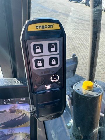 Pelle sur pneus VOLVO EWR150E Mobilbagger mit ROTATOR ENCONG EC319