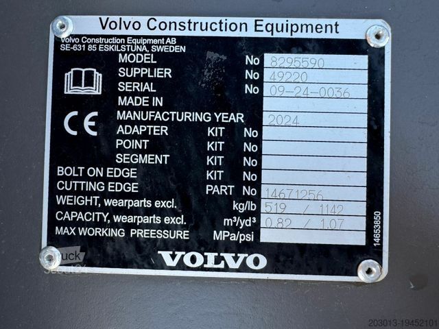 Pelle sur pneus VOLVO EWR150E Mobilbagger mit ROTATOR ENCONG EC319