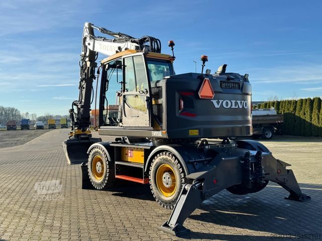 Pelle sur pneus VOLVO EWR150E Mobilbagger mit ROTATOR ENCONG EC319