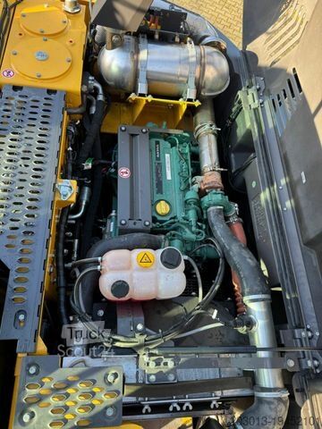 Pelle sur pneus VOLVO EWR150E Mobilbagger mit ROTATOR ENCONG EC319