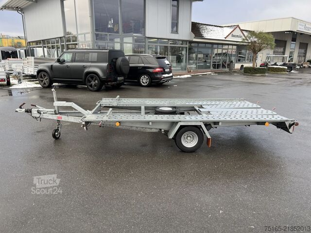 Automašīnu pārvadātājs furgons Pongratz L-AT Autotransporter