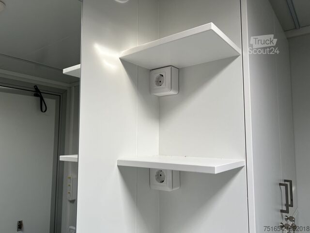 عربة دورات المياه Rosemeier VE Badanhänger mit WC - silver H Toilettenanhänger
