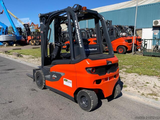 Gaffeltruck Linde E25L-01