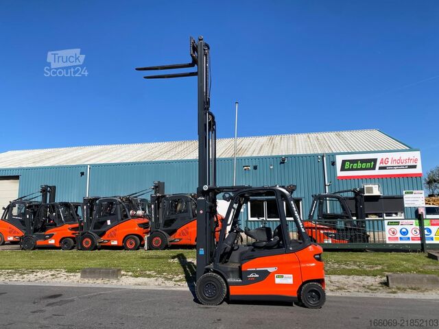 Gaffeltruck Linde E25L-01